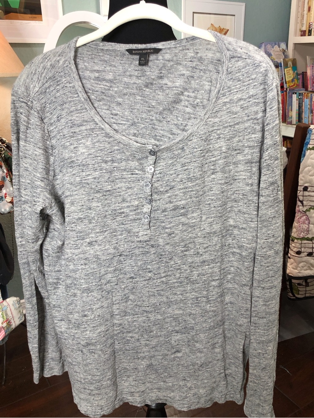Banana Republic Gray Heather Knit Top